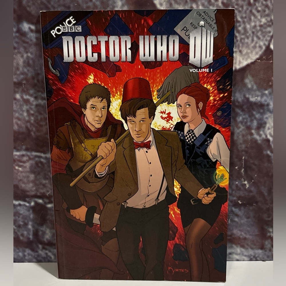BBC Doctor Who Volume 1 Comic Book - IDW Publishing